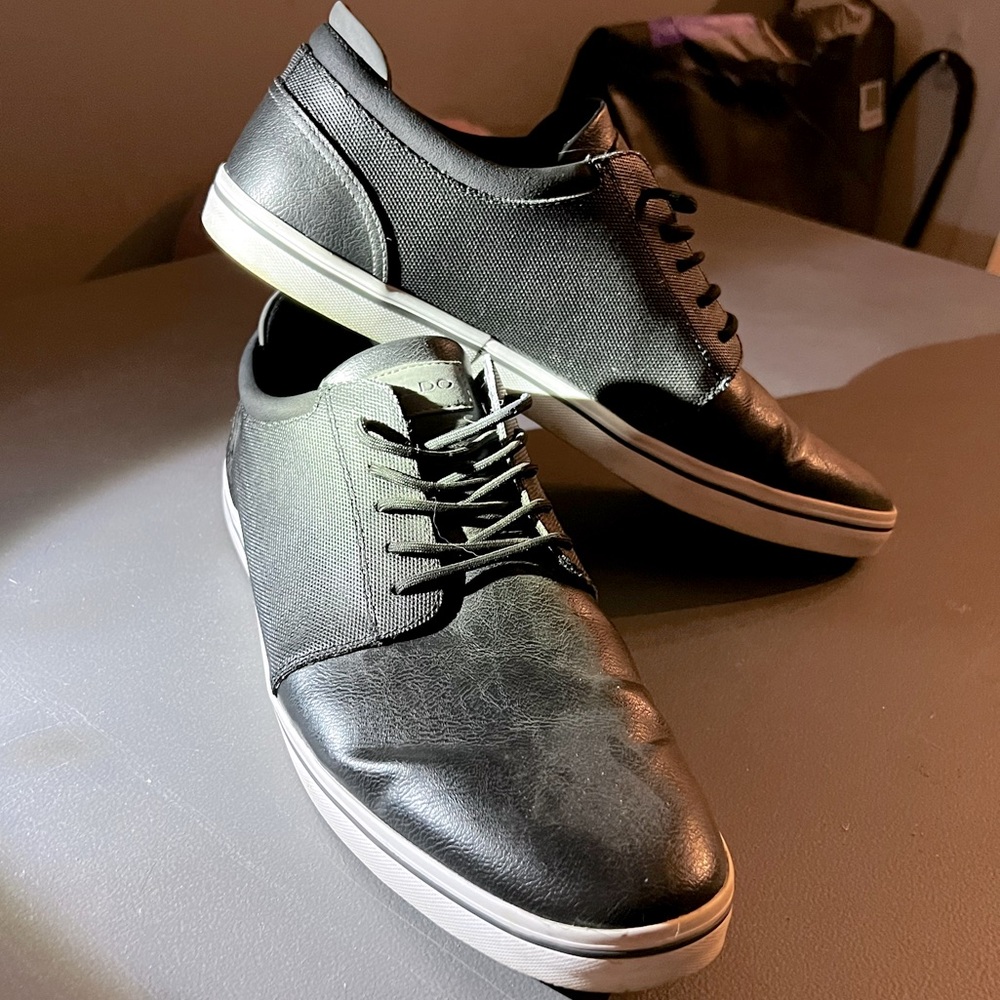 Black Aldo Dwain Low Top Sneaker Size 12